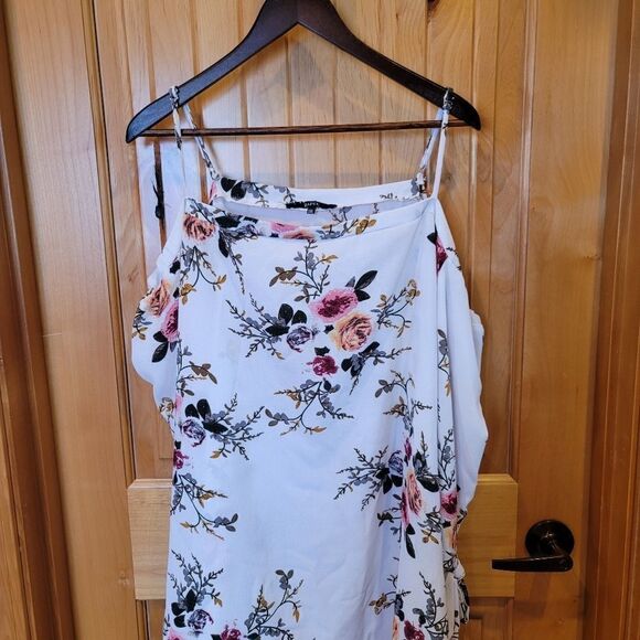 Zaful top.  - Picture 1 of 3